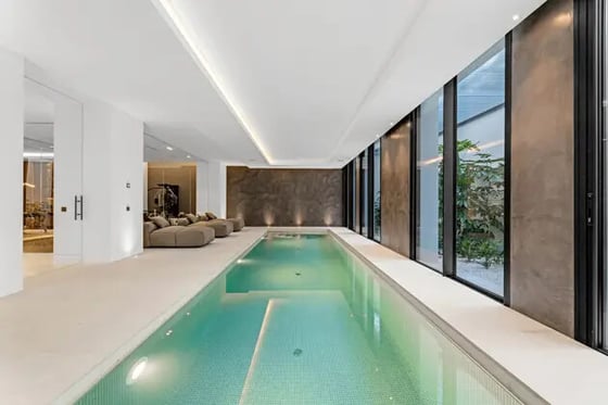 An Extraordinary Bespoke Villa with Sea Views in Marbella, picture 15