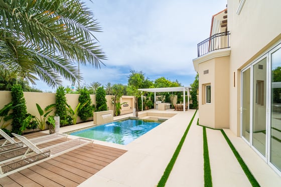 Stunning Brand New | With Pool | Vacant and Ready, picture 1