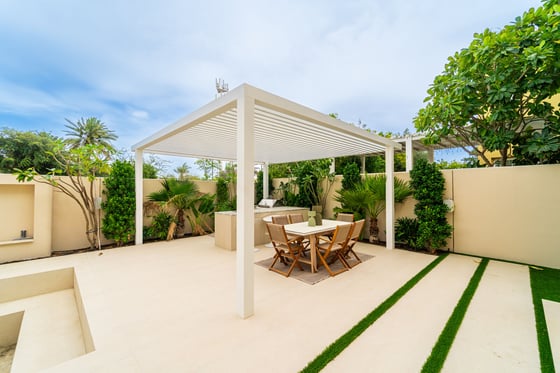 Stunning Brand New | With Pool | Vacant and Ready, picture 19
