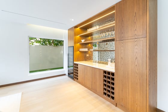Stunning Brand New | With Pool | Vacant and Ready, picture 5
