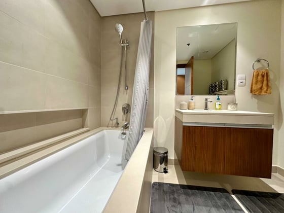 Open View | High Floor | Vacant........., picture 10
