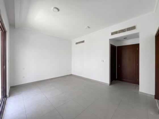 Open Living | Well Connected | Spacious., picture 12