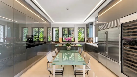Exceptional Beachside Villa beachside in Marbella Club, picture 9
