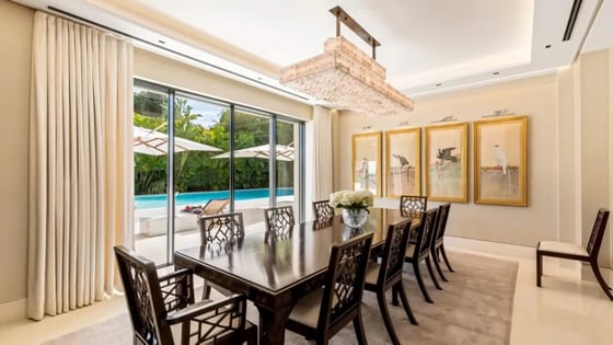 Exceptional Beachside Villa beachside in Marbella Club, picture 8