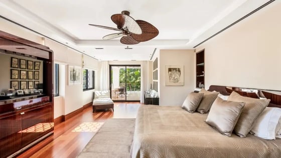Exceptional Beachside Villa beachside in Marbella Club, picture 12