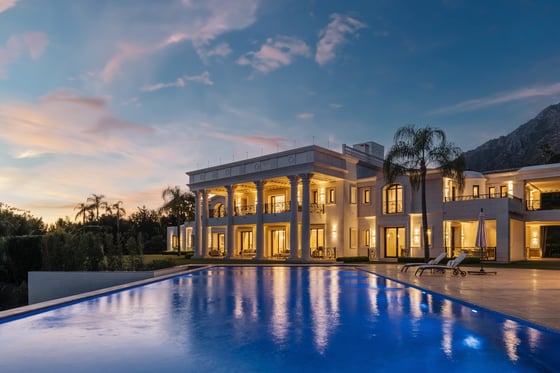 An exceptional palatial estate currently on the market, picture 18