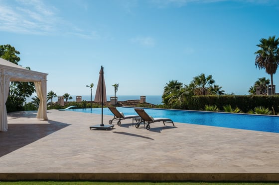 An exceptional palatial estate currently on the market, picture 3