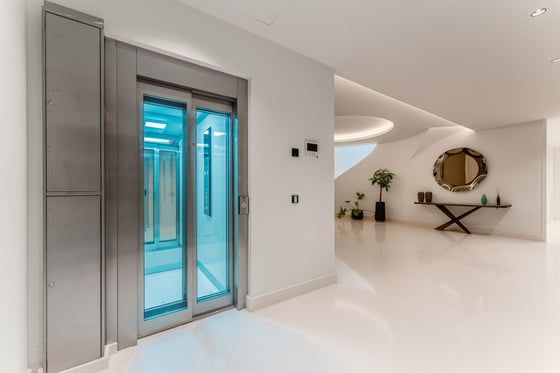 New-Build Luxury Villa in Sierra Blanca in Marbella, picture 15