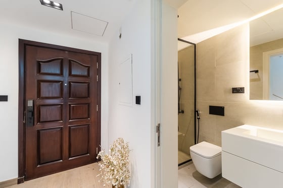 Exclusive | Villa Style Living | Marina Views, picture 16