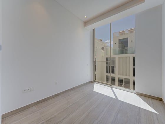 Vacant  |  Lagoon View  |  Rooftop Pool., picture 17
