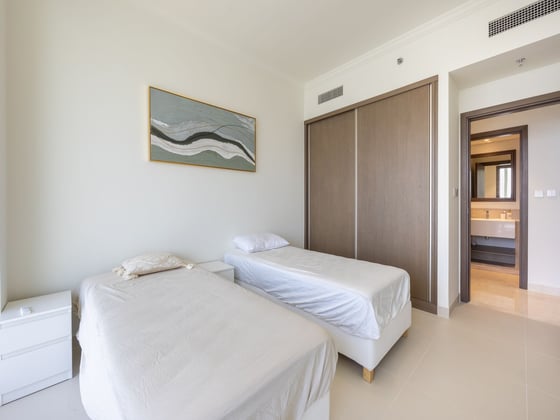 Vacant | Panoramic Sea Views | Best Value, picture 13