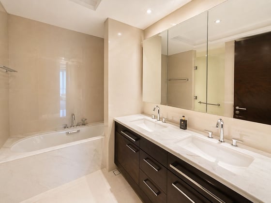 Largest Layout | Burj View | High Floor., picture 10