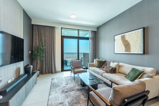 Fully Upgraded | Beach View | Vacant on Transfer, picture 3