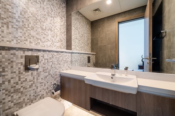Exclusive | Panoramic Views | High Floor, picture 20