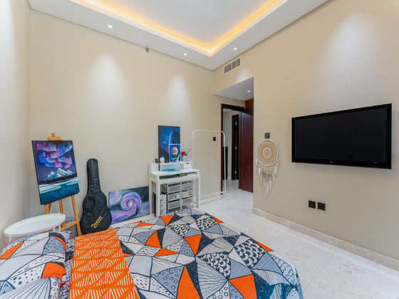 Upgraded | Large Layout | Furnished....., picture 7