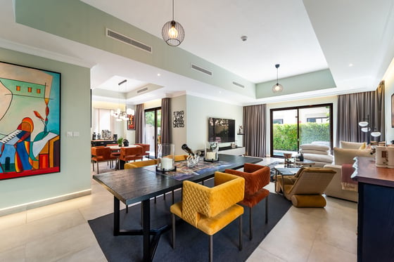 Negotiable | Upgraded | Private Pool...., picture 6