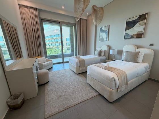 Sea Views | Vacant | Large Layout......., picture 14