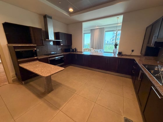 Sea Views | Vacant | Large Layout......., picture 8