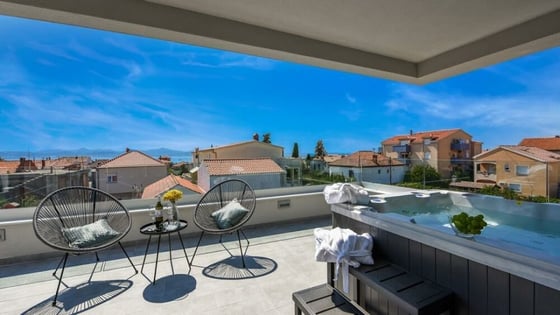 Fantastic modern villa in Zadar just 180 meters from the sea, picture 2