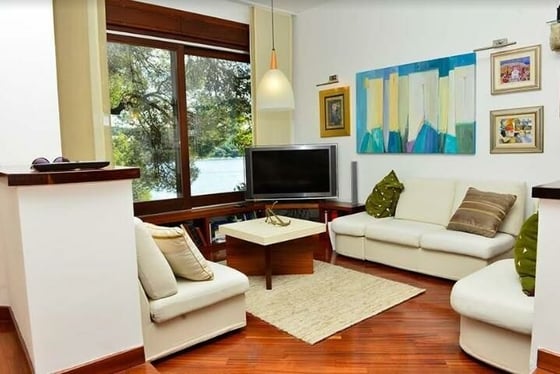 Unique magnificent villa with a swimming pool on the FIRST L, picture 7