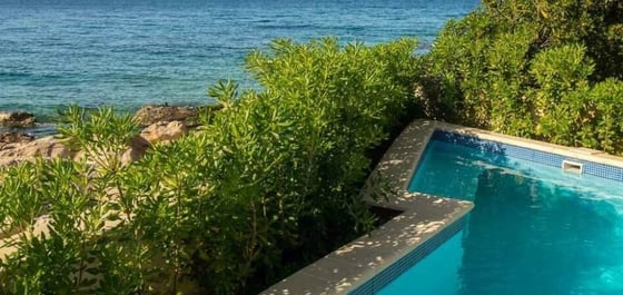 Unique property with two swimming pools first line to the se, picture 6