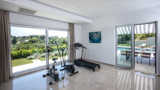 Awesome modern villa with sea views in Dubrovnik outskirts, picture 12