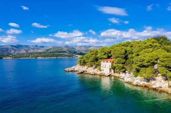 Unique waterfront villa in Dubrovnik area with private beach, picture 7