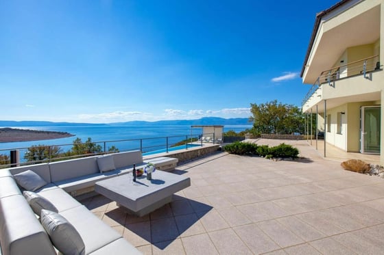 Beautiful 1st line villa in Kraljevica, for sale, picture 7
