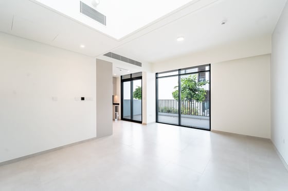 HOT DEAL | FACING PARK | GENUINE SELLER., picture 4