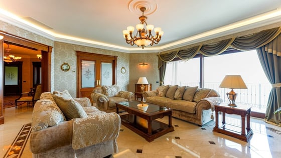 Unique luxury villa with pool and panoramic view in Icici, O, picture 16