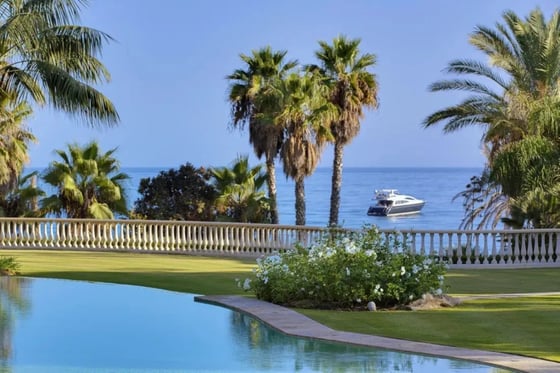 Unique Frontline Beach Paradise Mansion Villa In Marbella., picture 7