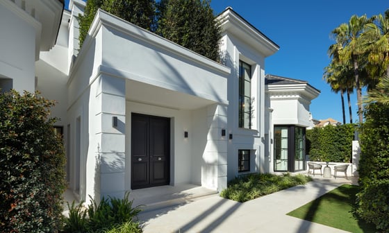 Modern Andalusian Villa in Sierra Blanca with Sea Views, picture 5