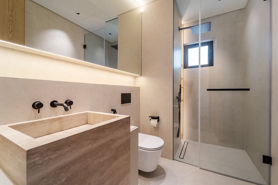 Open house 23rd | Fully Upgraded | Backing Central Park, picture 15