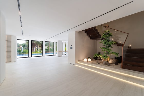 Open house 23rd | Fully Upgraded | Backing Central Park, picture 6