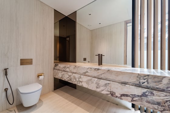 Open house 23rd | Fully Upgraded | Backing Central Park, picture 9