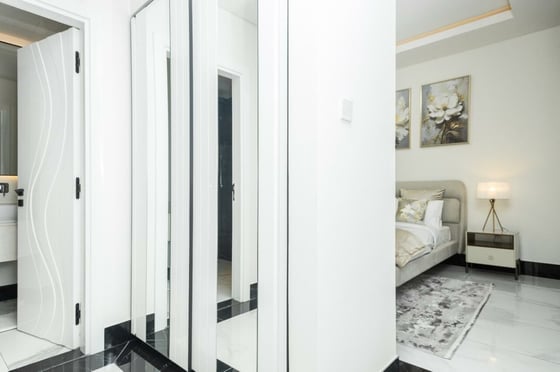 BIG Layout | Fully Furnished  | Canal View, picture 9