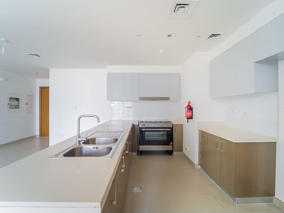 Motivated Seller | Burj-Fountain View | Best layout, picture 5