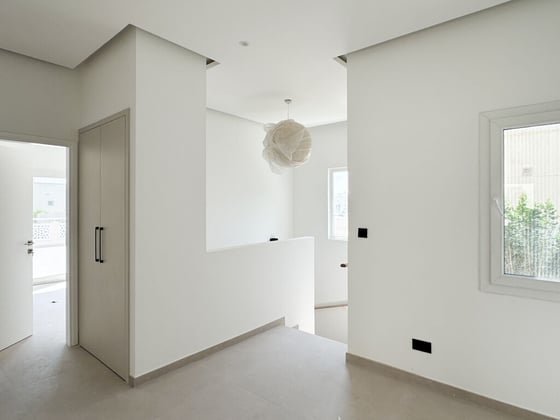 High-end Finish | Private Pool | Lake Backing, picture 19