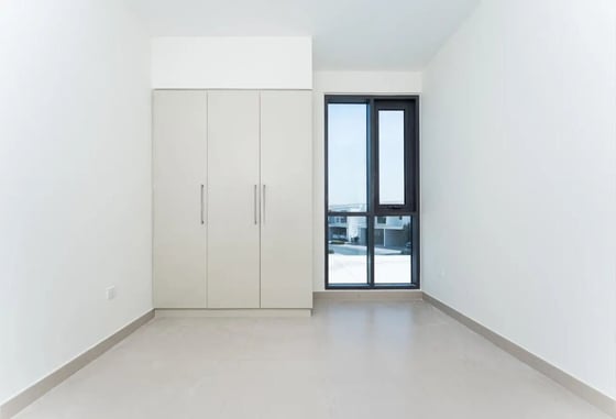 Vacant | Well Maintained | Internal Road, picture 7