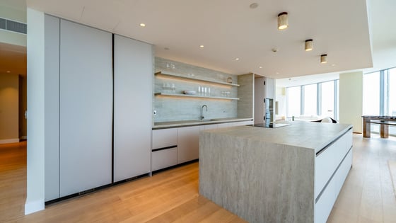 Sky-High Luxury | Fully Furnished | Prime Downtown Living, picture 15