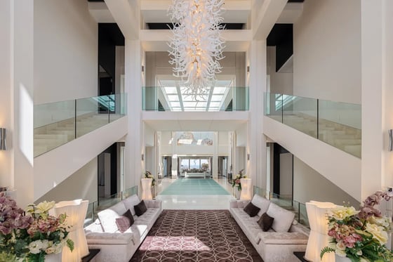 Unique Luxury Mansion with panoramic views in La Zagaleta, picture 4