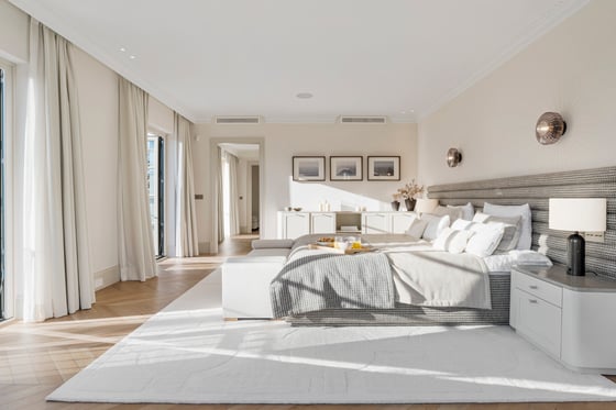 A refined villa in Marbella with a family focused layout, picture 14