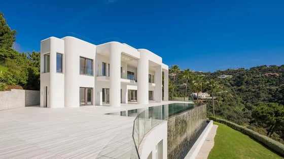 State of art contemporary villa with breathtaking Sea Views, picture 3