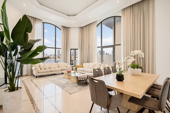 High No. | Immaculate Condition | Fully Furnished, picture 4