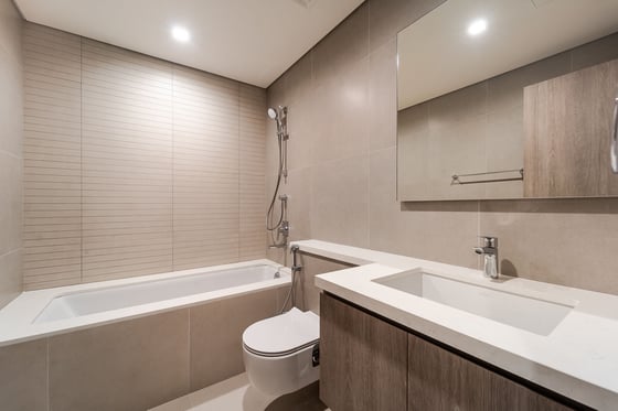 Exclusive | Fully Furnished | Sea and Marina Views, picture 11