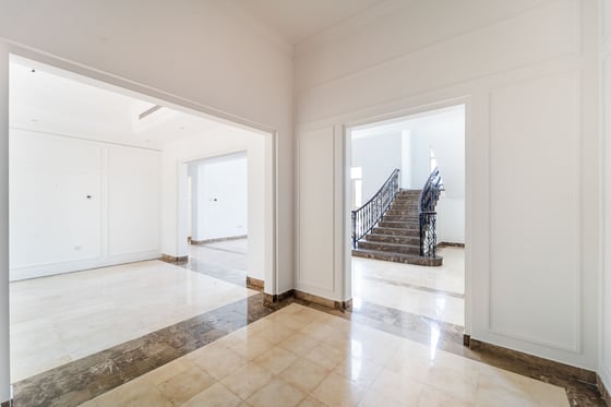 Garden Hall | Standard Layout | Vacant Now, picture 2