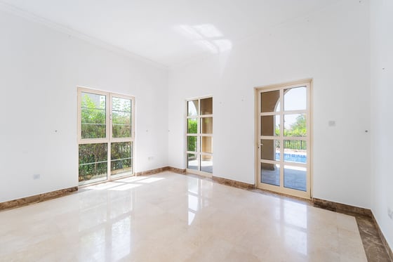 Garden Hall | Standard Layout | Vacant Now, picture 5