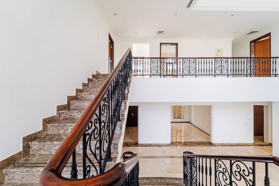 Garden Hall | Standard Layout | Vacant Now, picture 7
