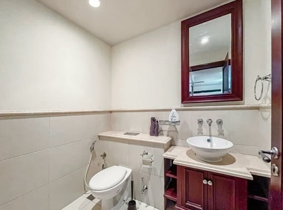 Burj Khalifa View | Semi Upgraded | Furnished, picture 10