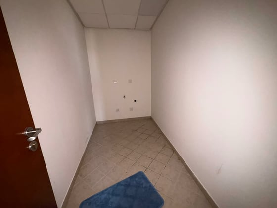 Vacant Unit | Large Layout | Call Now..., picture 7